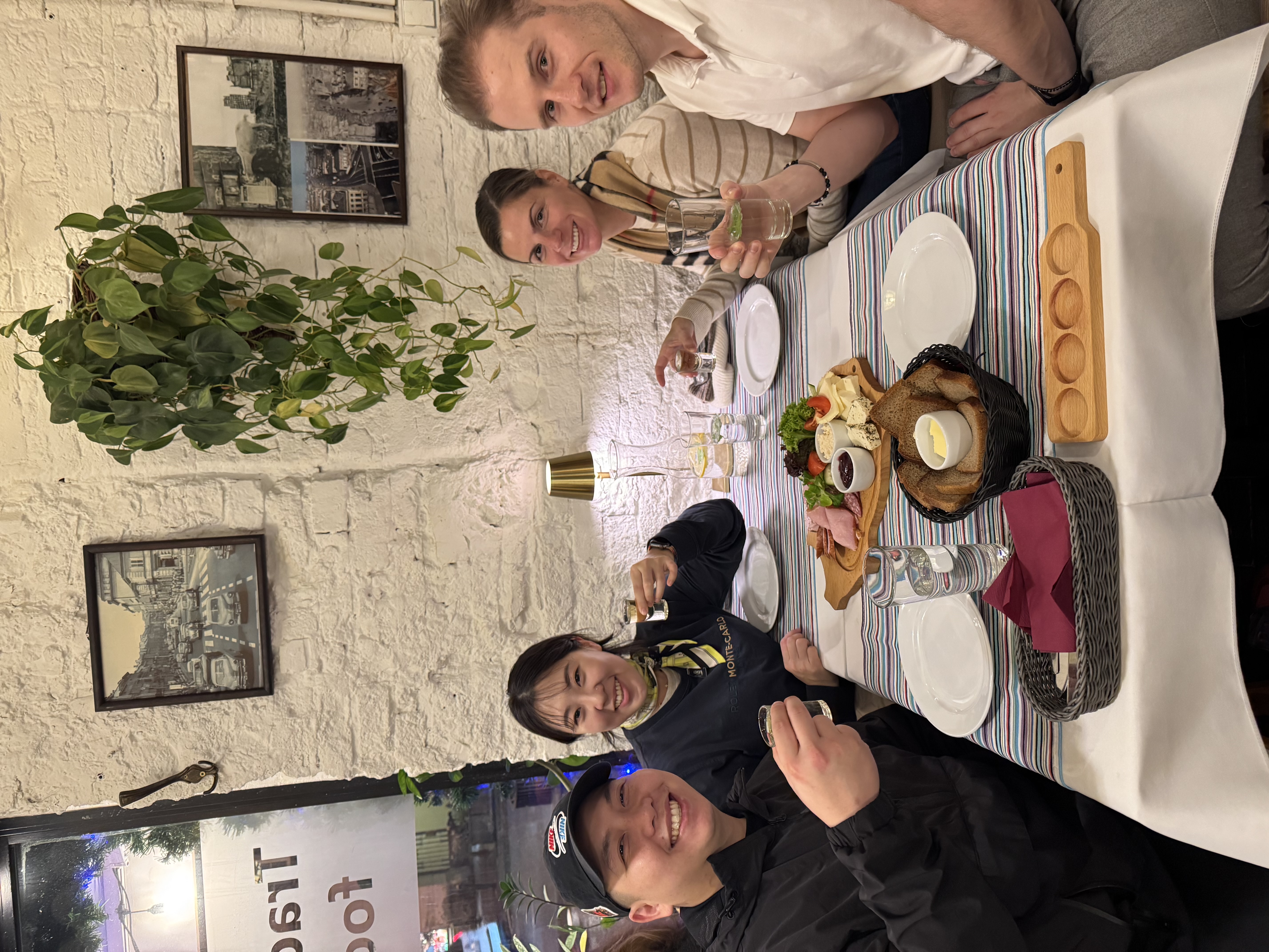 EVENTS & PRIVATE TOURS